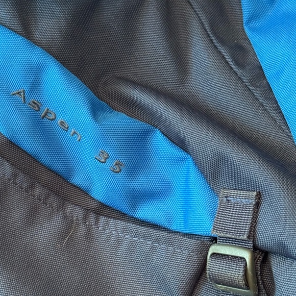 Marmot Aspen 35 Hiking Outdoors Backpack - Picture 10 of 10